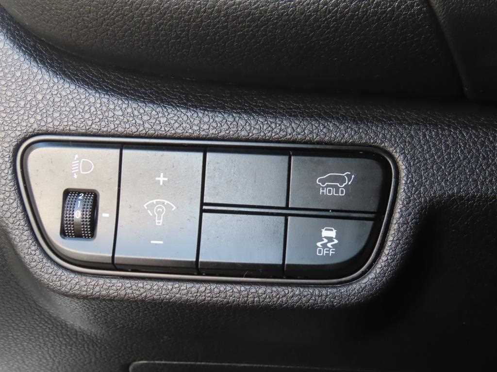 KIA Seltos 2024 Blanco - Importación desde Corea - HF Imports Iquique - Foto 16