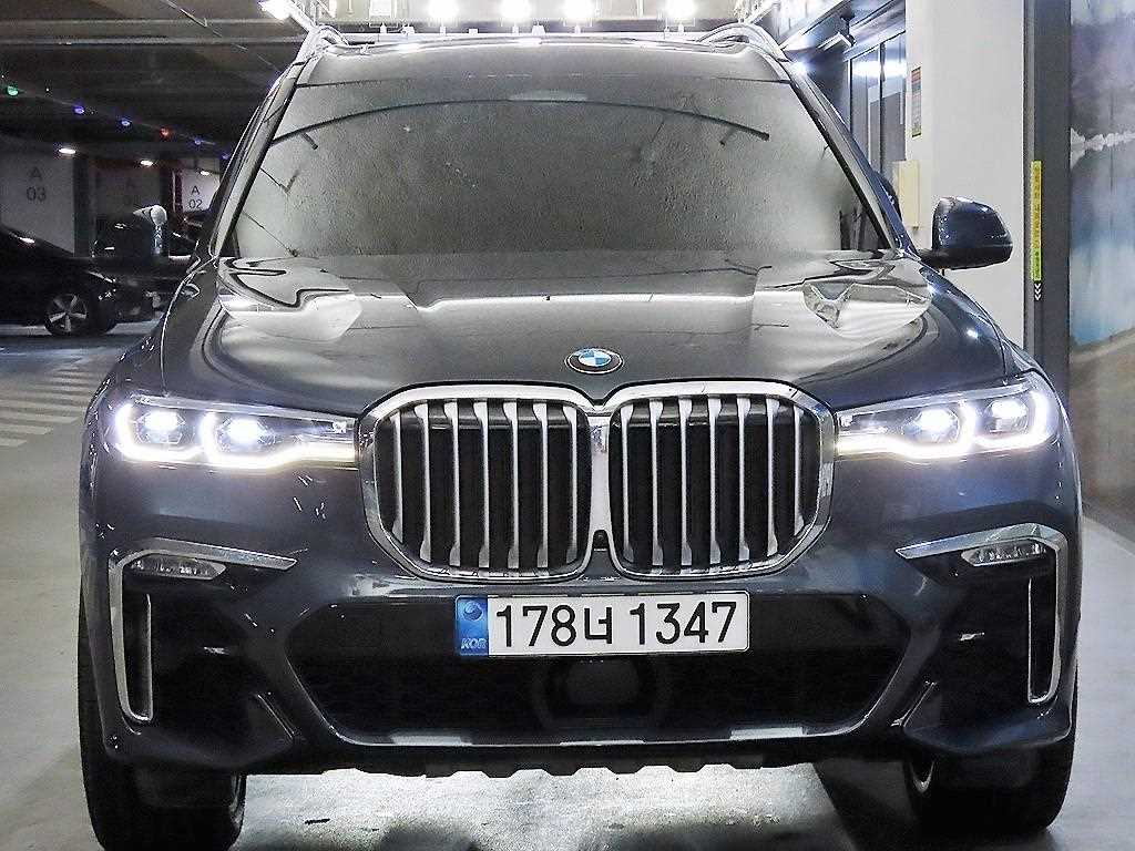 BMW X7 - Vista 2
