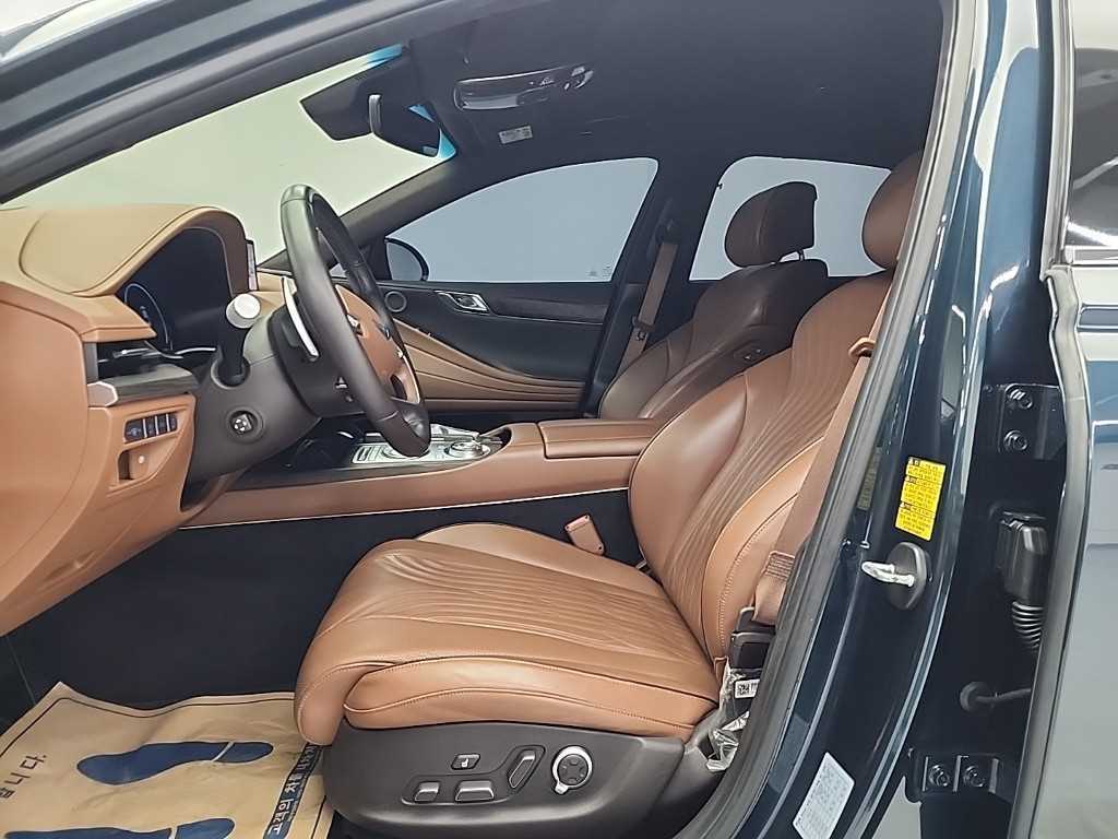 Genesis G80 - Vista 11