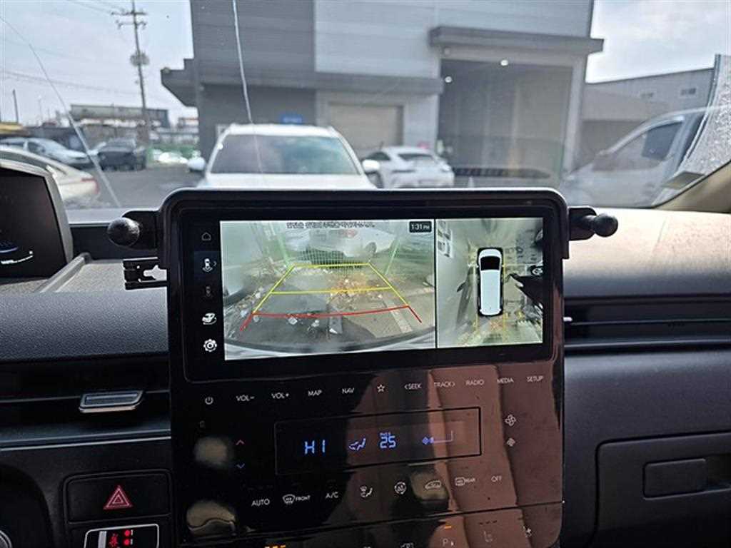 HYUNDAI Staria - Vista 12