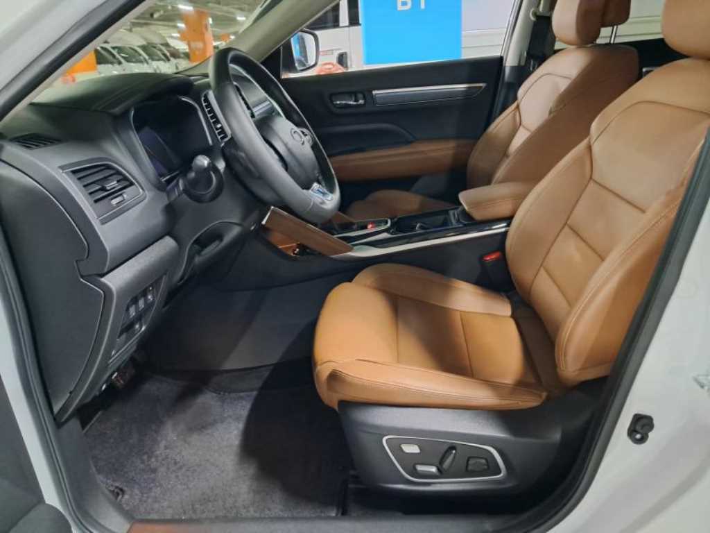 SAMSUNG QM6 2023 Blanco - Importación desde Corea - HF Imports Iquique - Foto 17