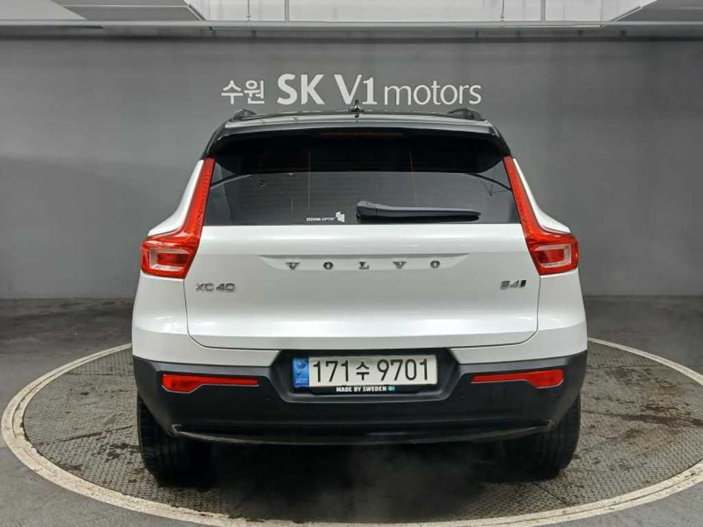 Volvo XC40 - Vista 5