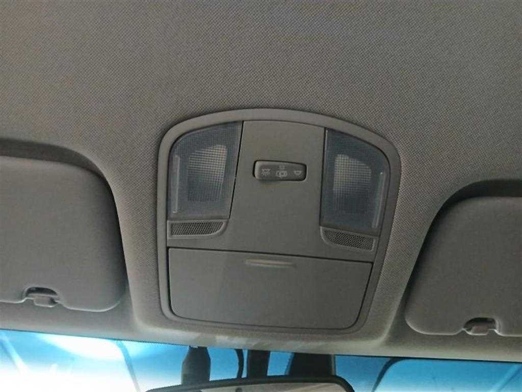 HYUNDAI Avante 2019 Blanco - Importación desde Corea - HF Imports Iquique - Foto 16