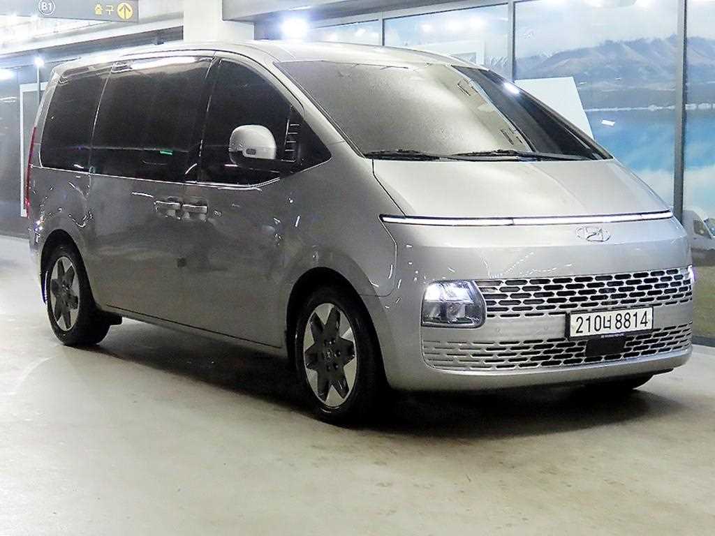 HYUNDAI Staria 2022 Plateado - Importación desde Corea - HF Imports Iquique - Foto 1