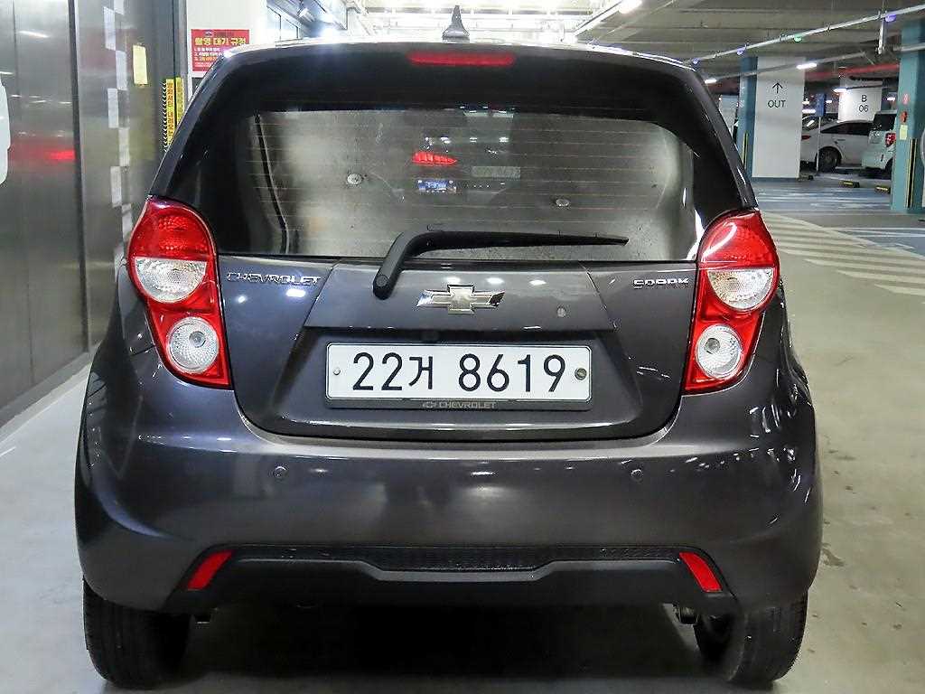 Chevrolet Spark - Vista 5