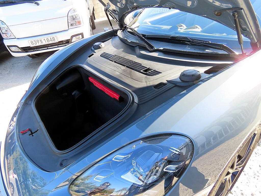 Porsche 718 2018 Gris - Importación desde Corea - HF Imports Iquique - Foto 19