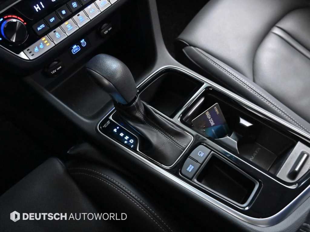 HYUNDAI Sonata - Vista 9