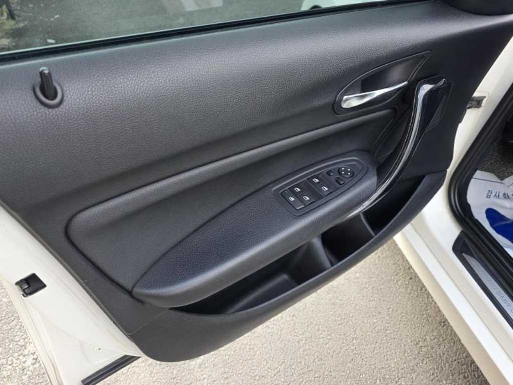 BMW 1 series - Vista 9