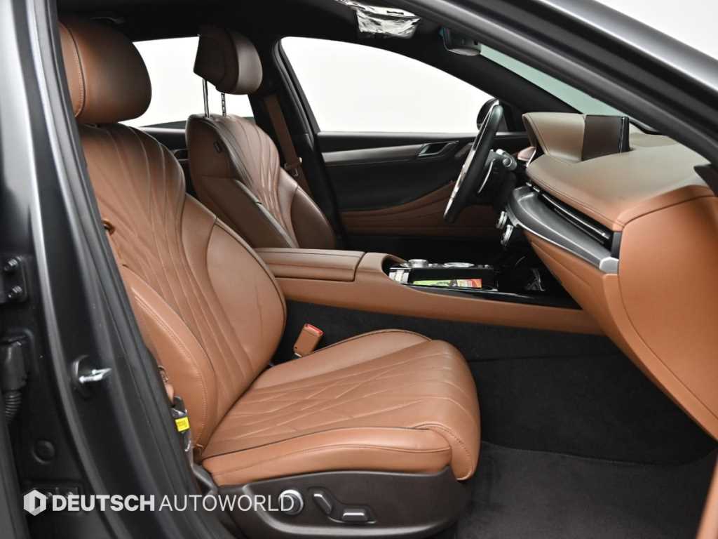 Genesis G80 - Vista 10