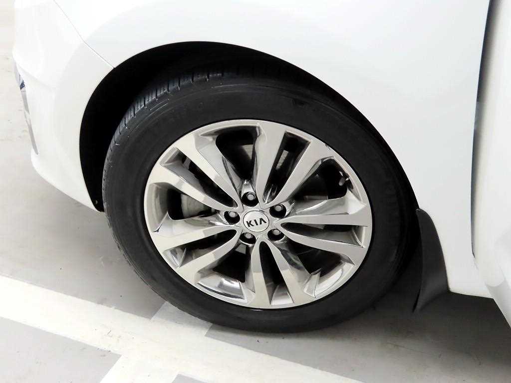 KIA Carnival 2018 Blanco - Importación desde Corea - HF Imports Iquique - Foto 19