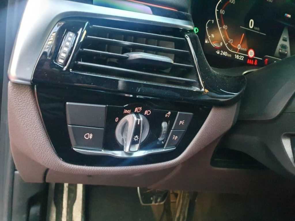 BMW 5 Series - Vista 7