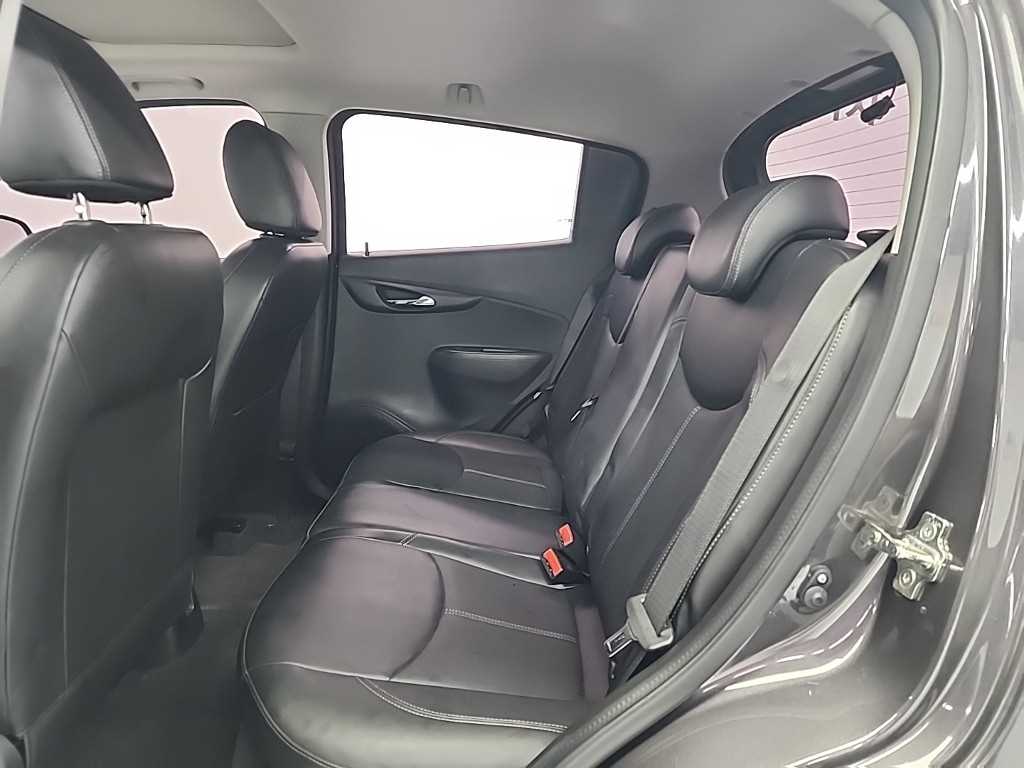 Chevrolet Spark - Vista 12