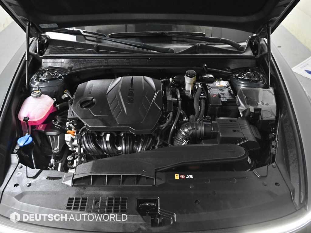 HYUNDAI Grandeur - Vista 6