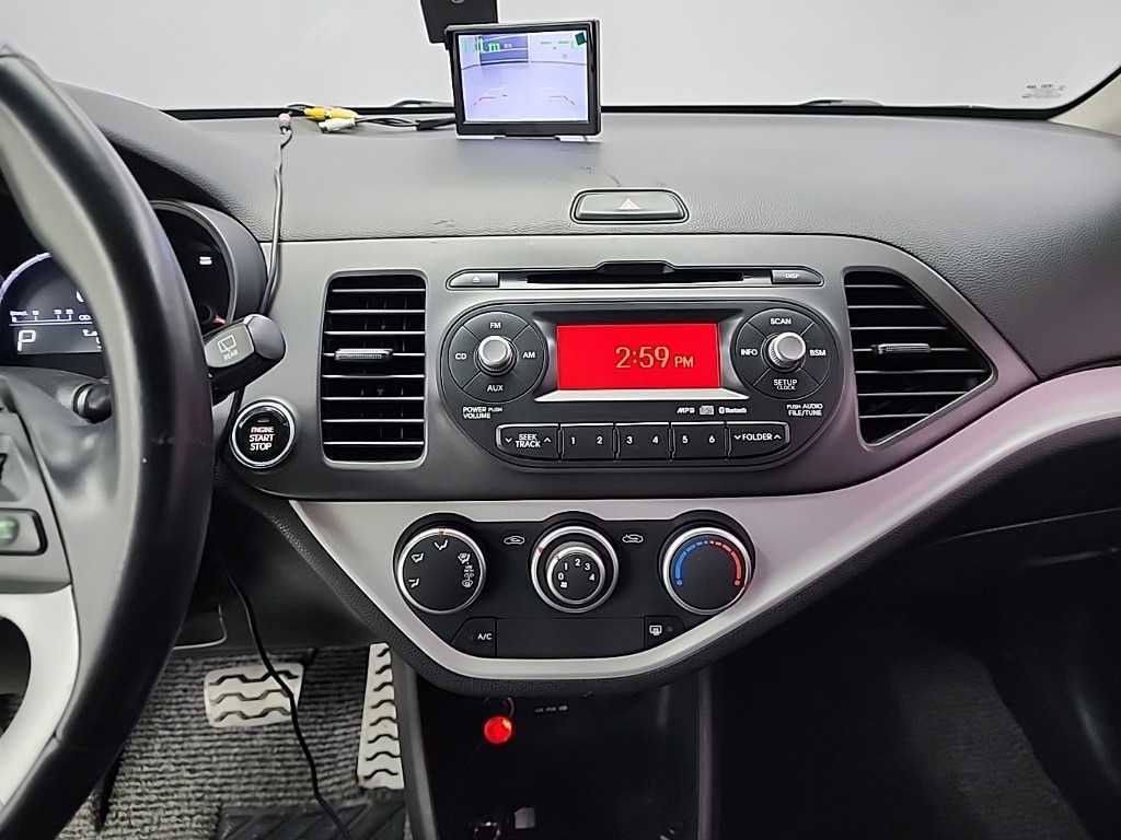 KIA Morning - Vista 11