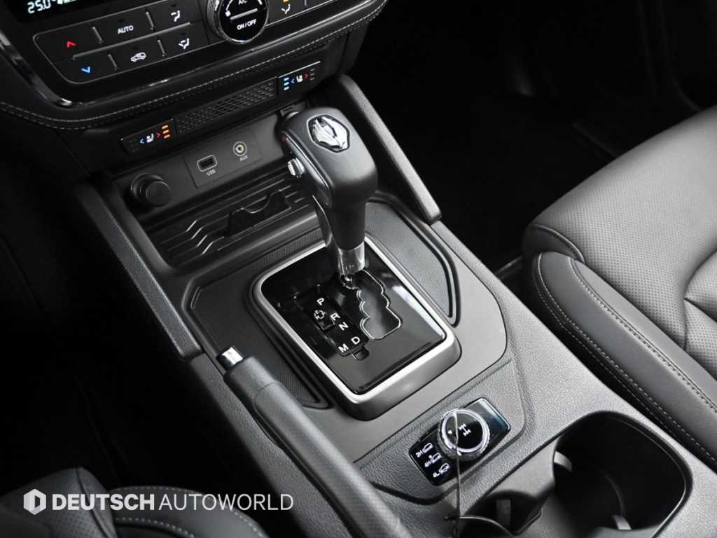 Ssangyong Rexton - Vista 9