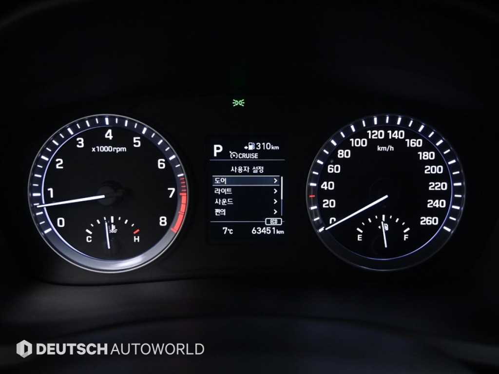 HYUNDAI Sonata - Vista 8