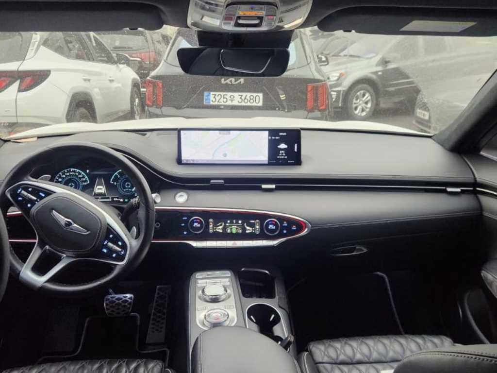 Genesis GV70 - Vista 9