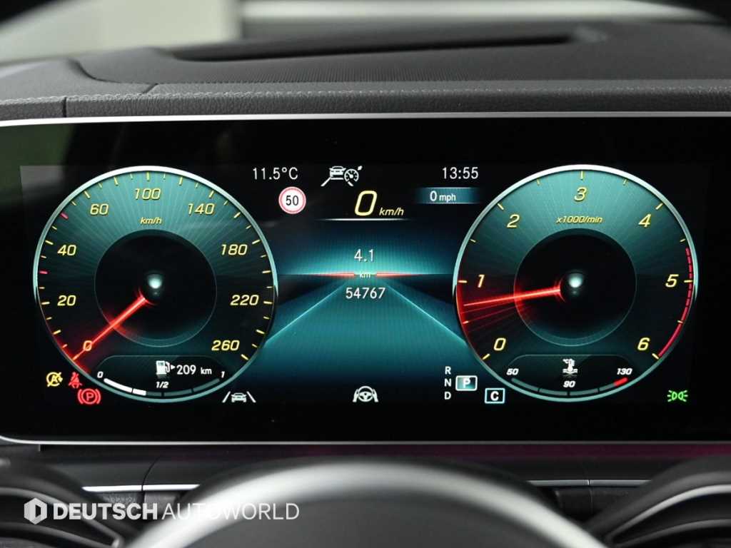 Mercedes Benz GLE Class - Vista 8