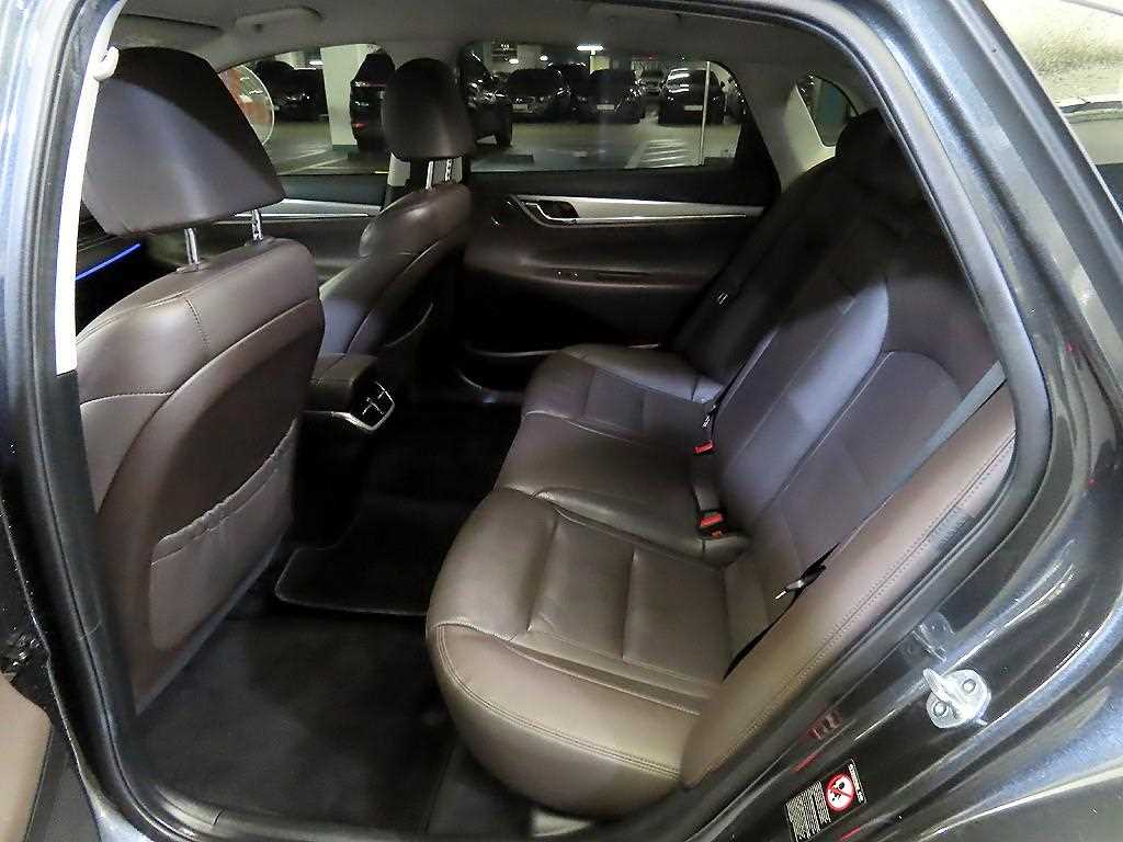 HYUNDAI Grandeur - Vista 8