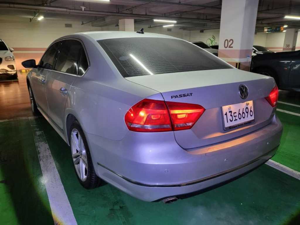 Volkswagen Passat - Vista 5