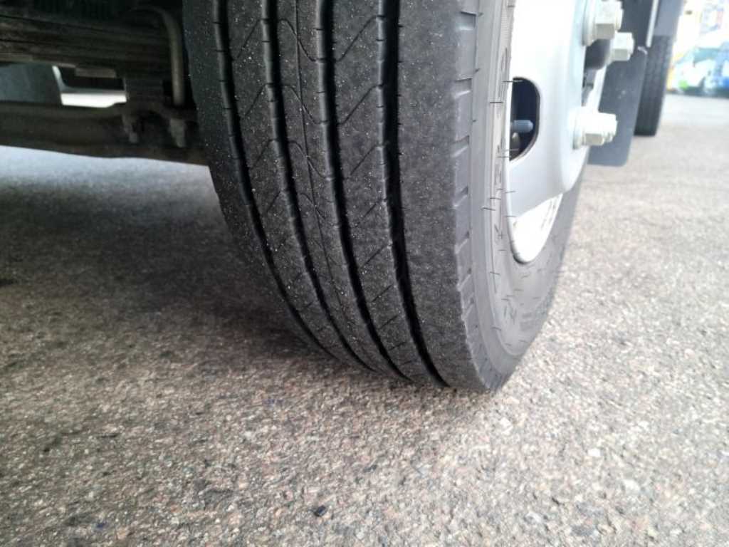 medium and large cargo Cargo 2023 Blanco - Importación desde Corea - HF Imports Iquique - Foto 15