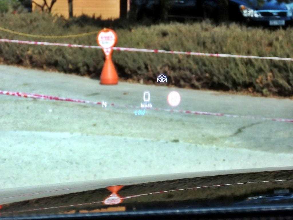 Mercedes Benz CLS Class - Vista 10