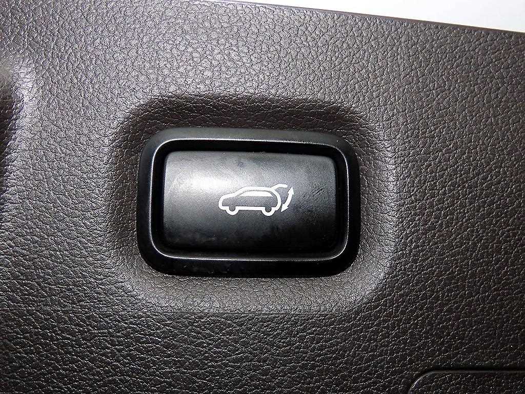 HYUNDAI Santa Fe 2023 Blanco - Importación desde Corea - HF Imports Iquique - Foto 15