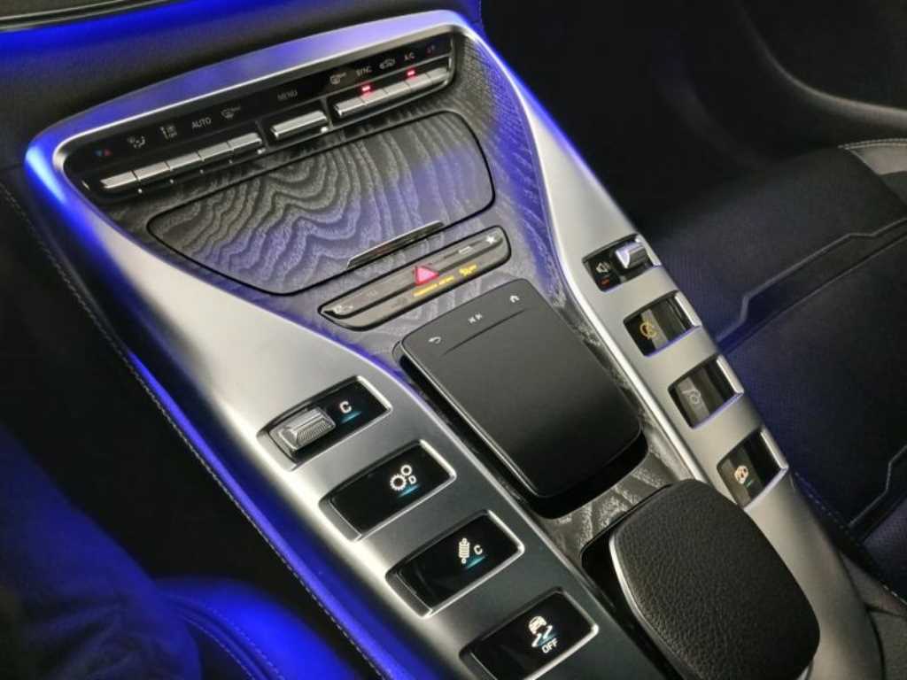 Mercedes Benz AMG GT - Vista 12