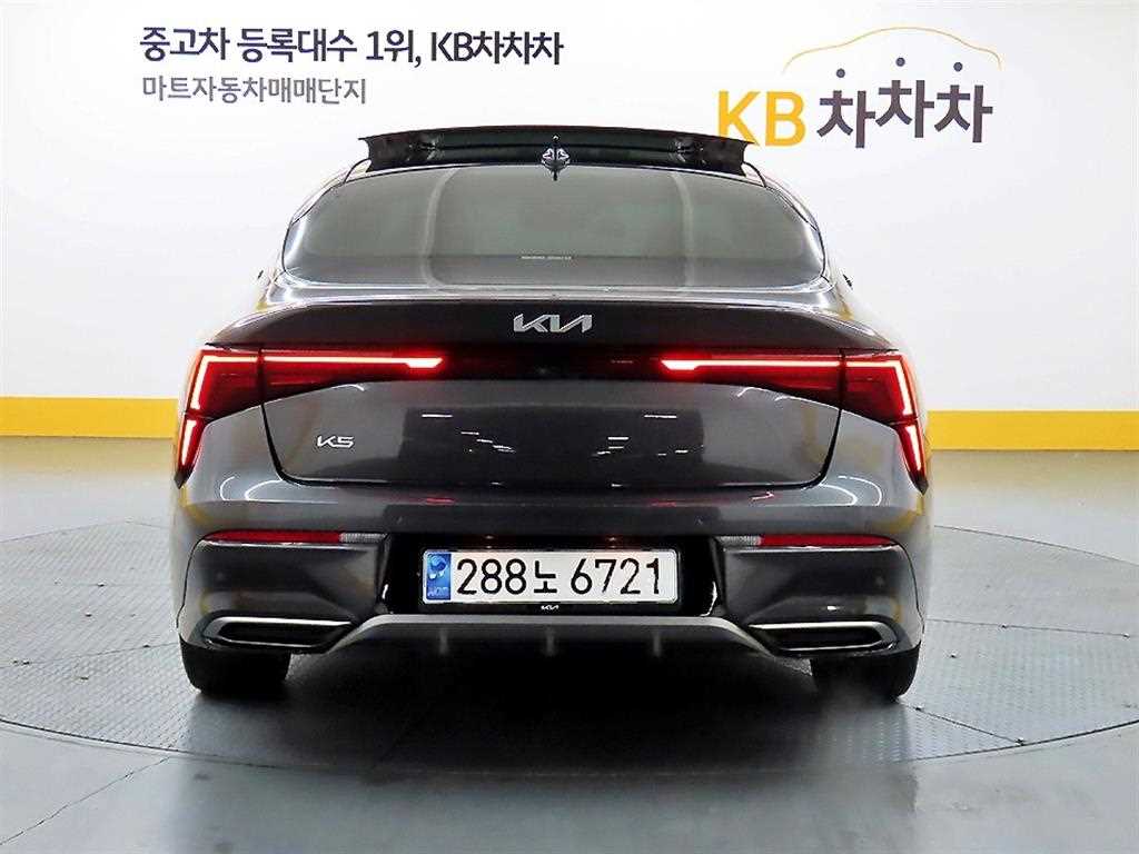 KIA K5 - Vista 3