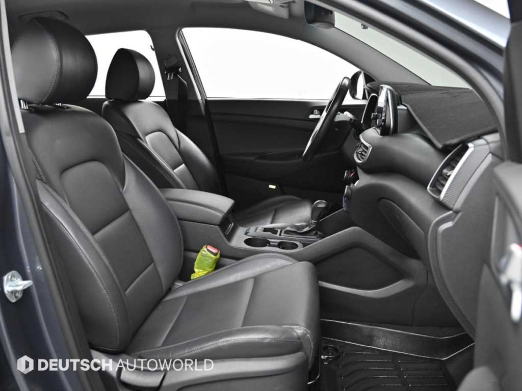 HYUNDAI Tucson - Vista 10