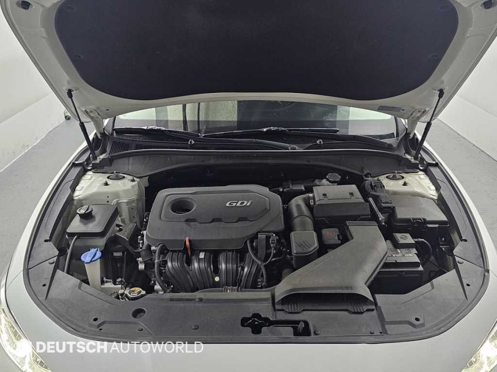 HYUNDAI Grandeur - Vista 6