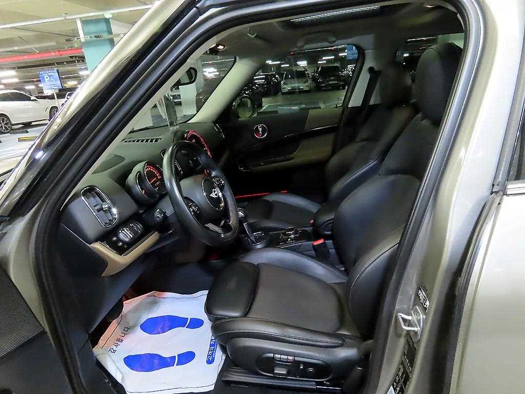 Mini Countryman - Vista 6