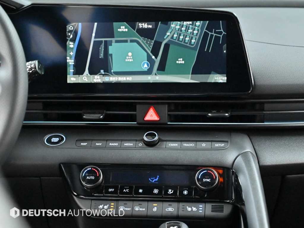 HYUNDAI Avante - Vista 7