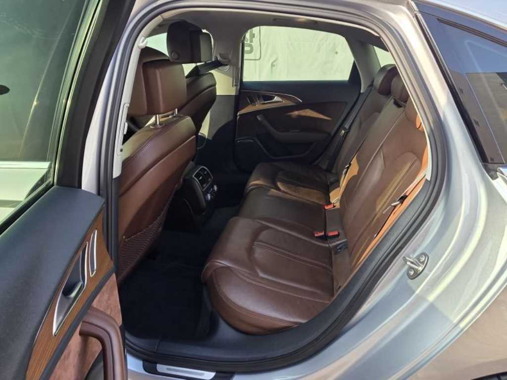 Audi A6 - Vista 5