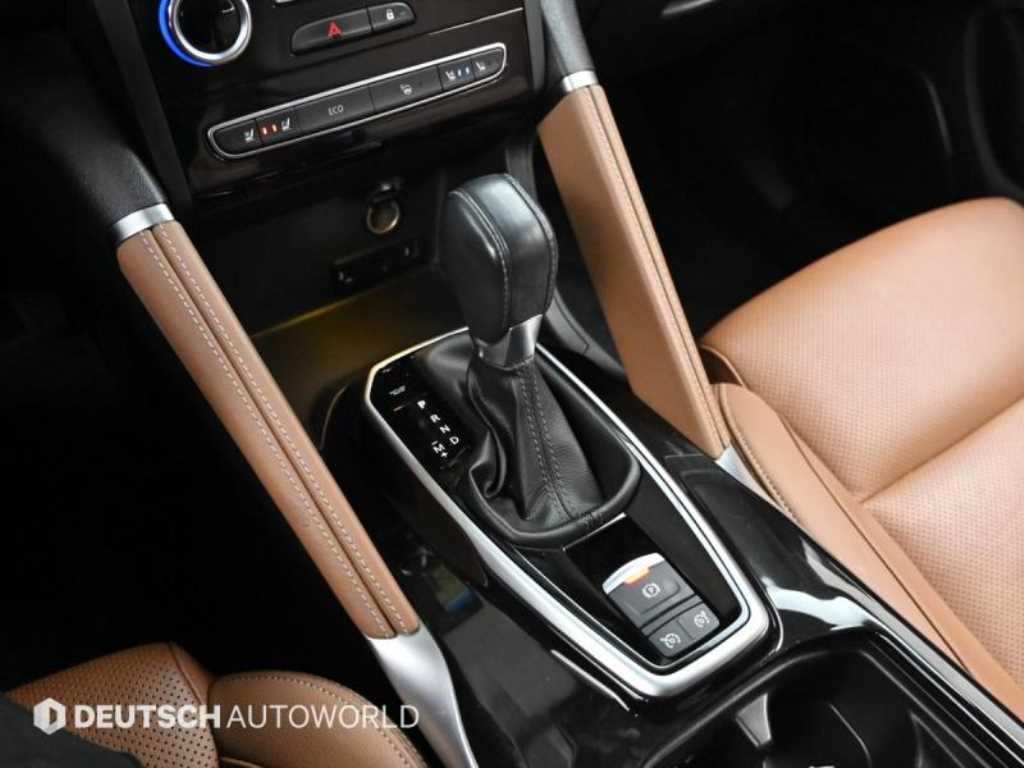 SAMSUNG QM6 - Vista 9