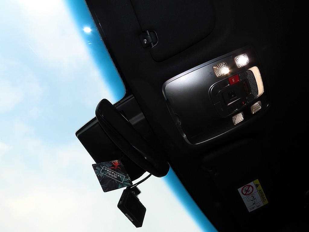 Genesis GV70 2022 Negro - Importación desde Corea - HF Imports Iquique - Foto 15