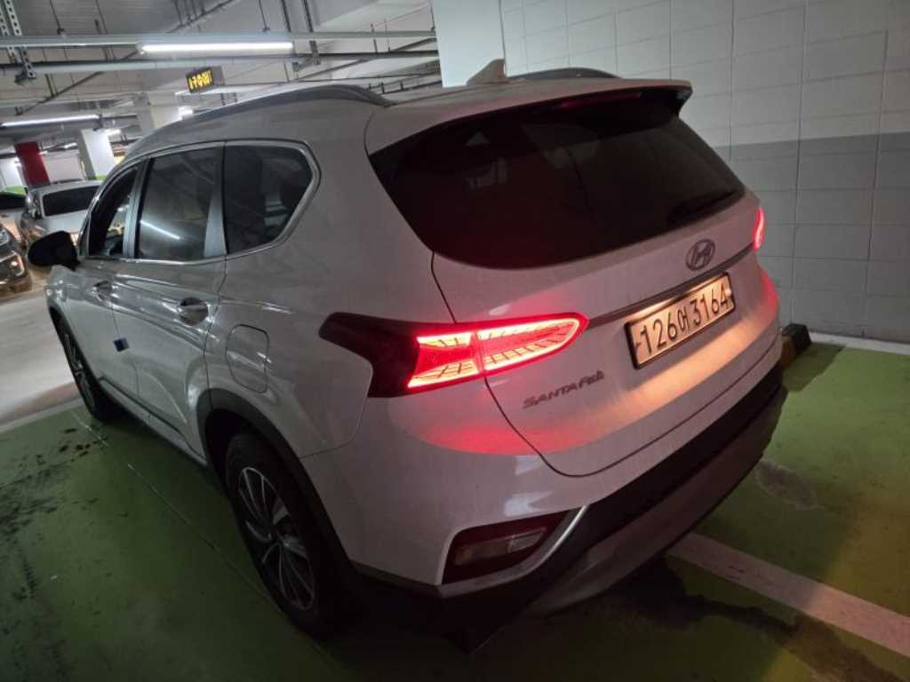 HYUNDAI Santa Fe - Vista 4