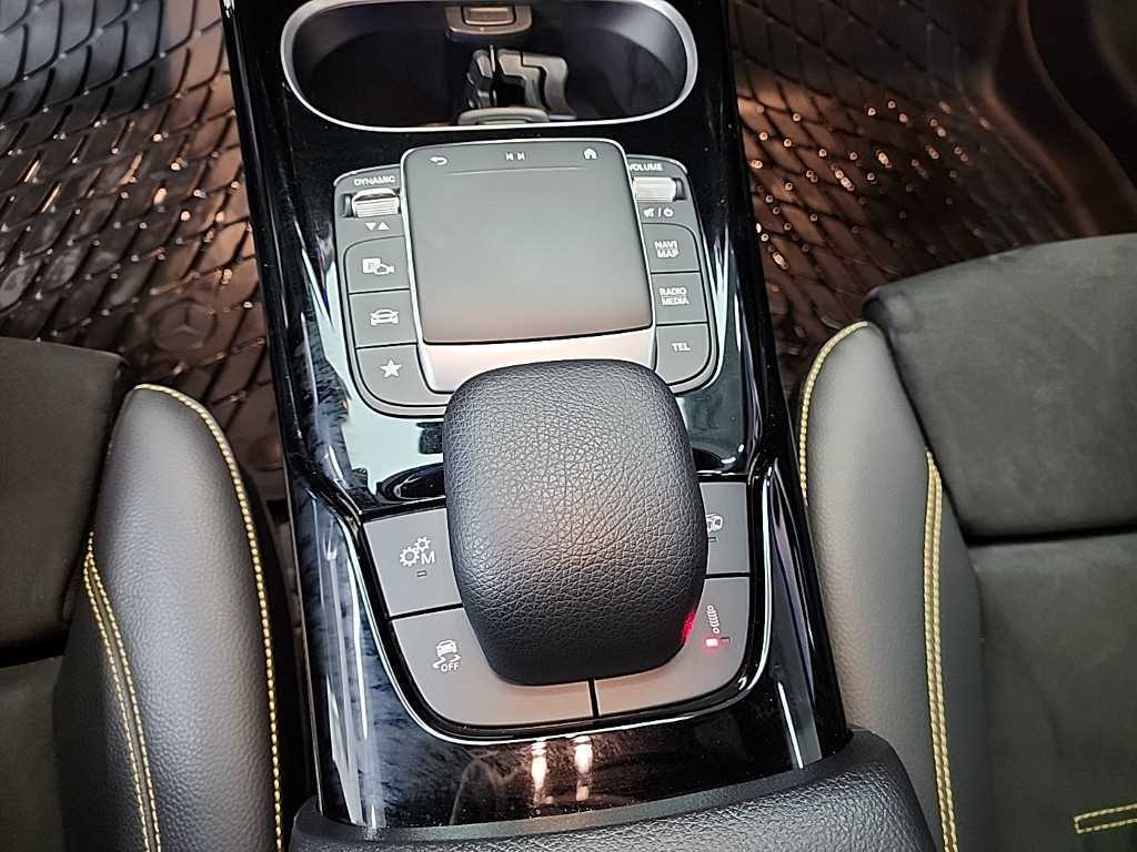 Mercedes Benz CLA Class 2022 Negro - Importación desde Corea - HF Imports Iquique - Foto 16