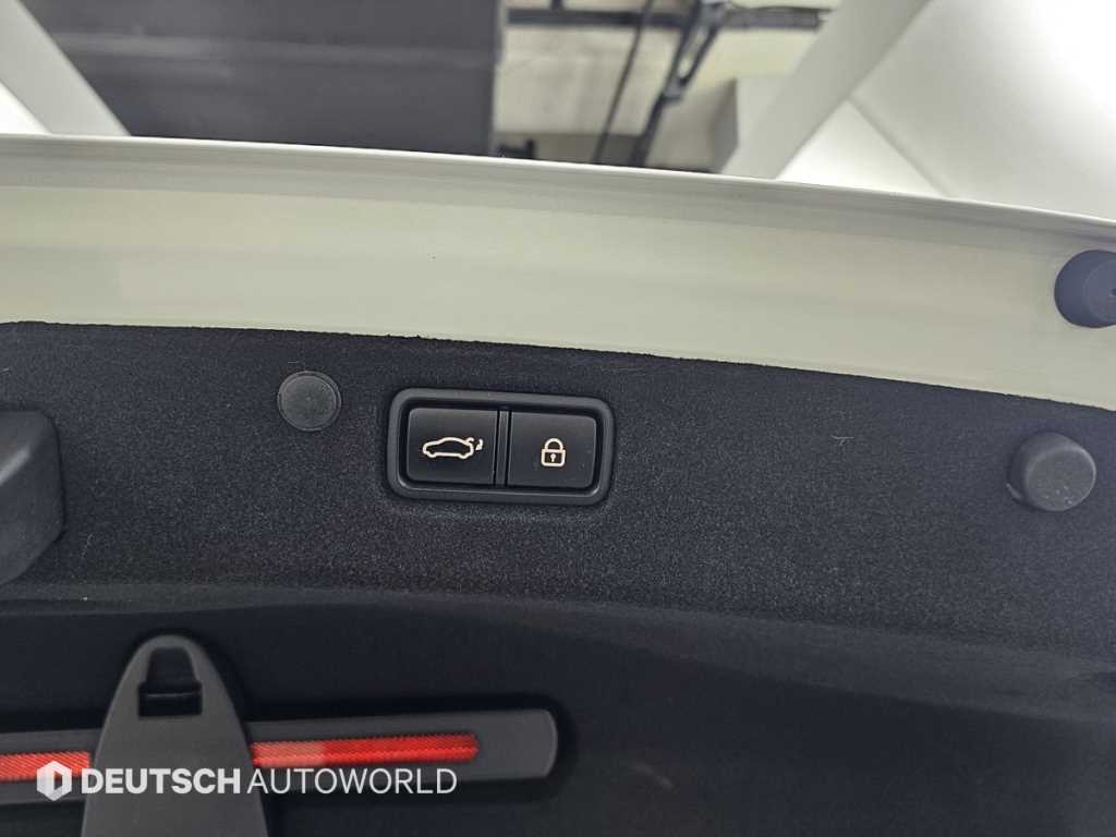 HYUNDAI Grandeur 2019 Blanco - Importación desde Corea - HF Imports Iquique - Foto 20