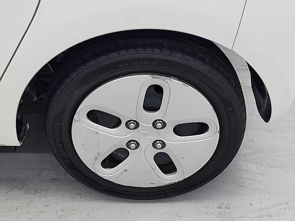 KIA Ray 2022 Blanco - Importación desde Corea - HF Imports Iquique - Foto 17