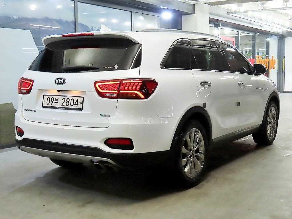 KIA Sorento - Vista 4