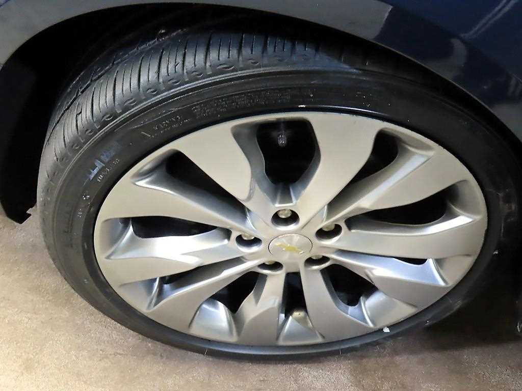 Chevrolet Malibu 2017 Azul - Importación desde Corea - HF Imports Iquique - Foto 20