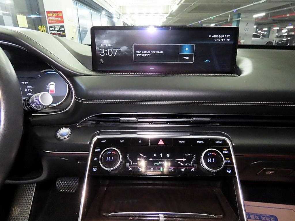 Genesis GV80 - Vista 11