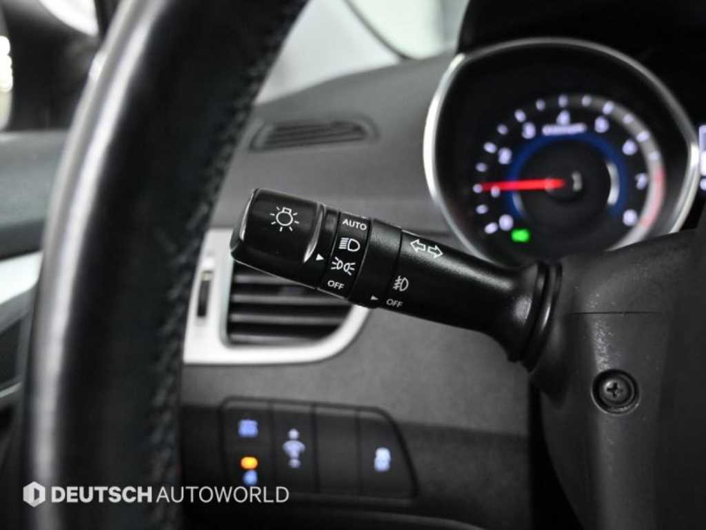 HYUNDAI Avante 2014 Plateado - Importación desde Corea - HF Imports Iquique - Foto 17