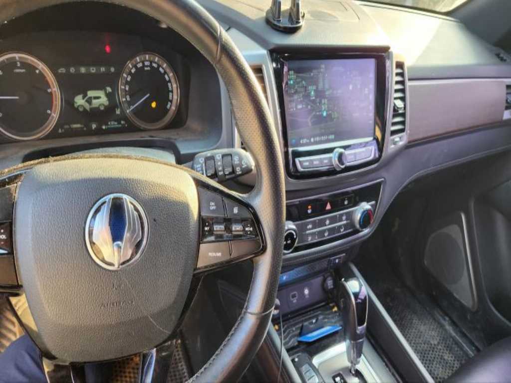 Ssangyong Rexton - Vista 3