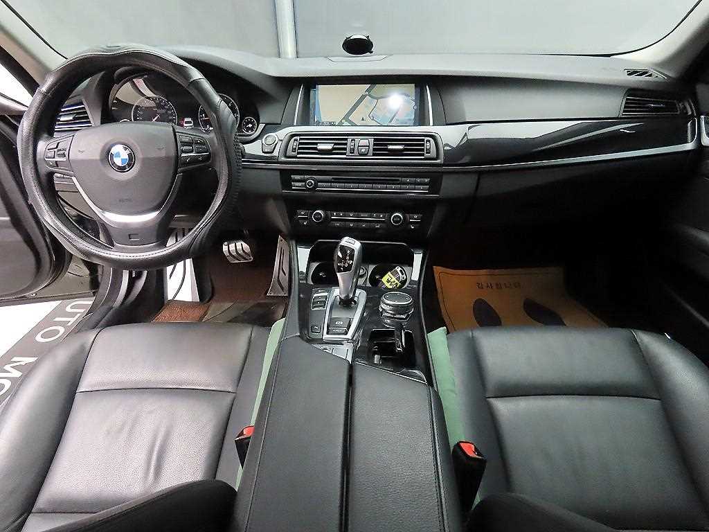 BMW 5 Series - Vista 7