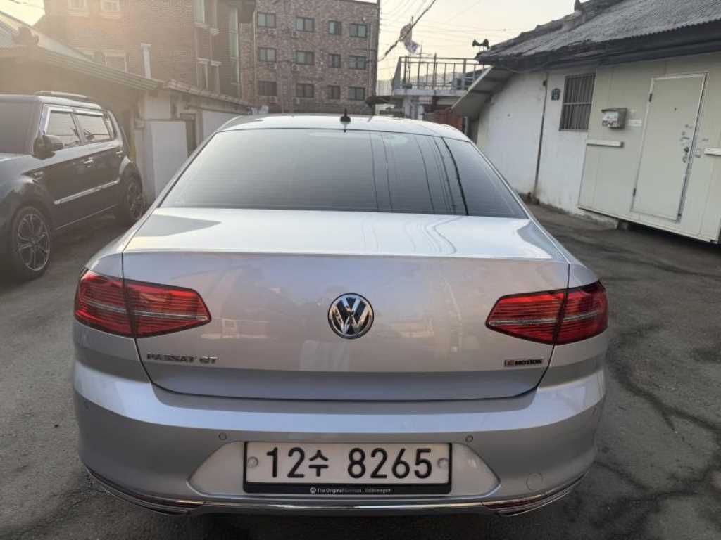 Volkswagen Passat - Vista 7