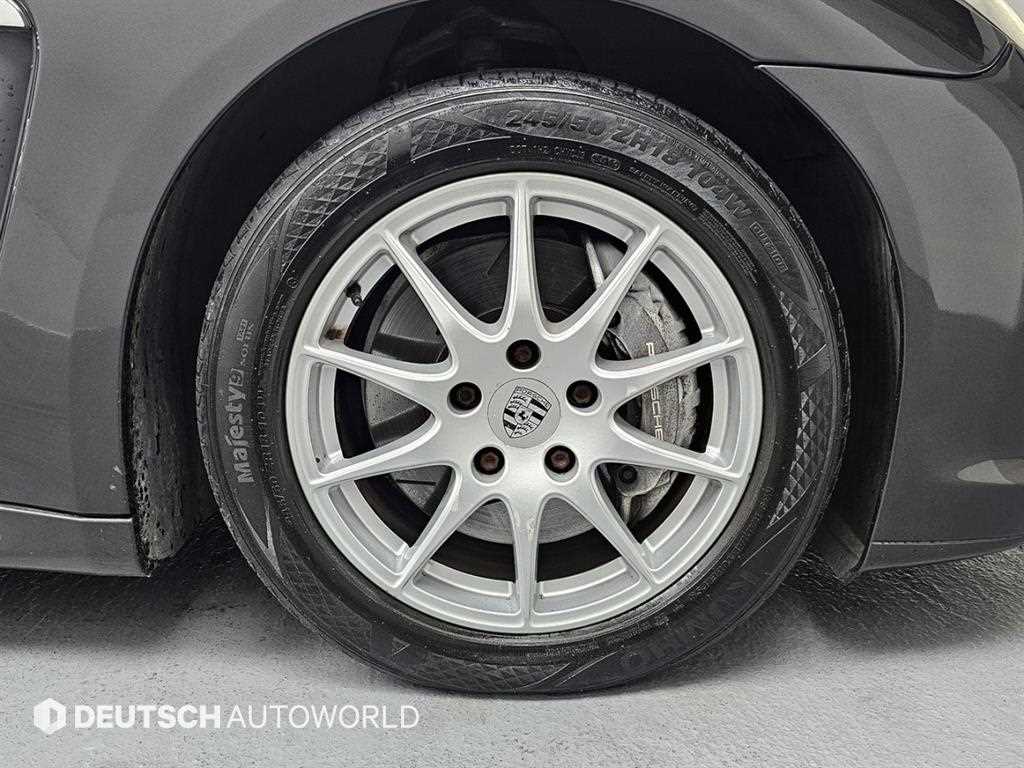 Porsche Panamera - Vista 5