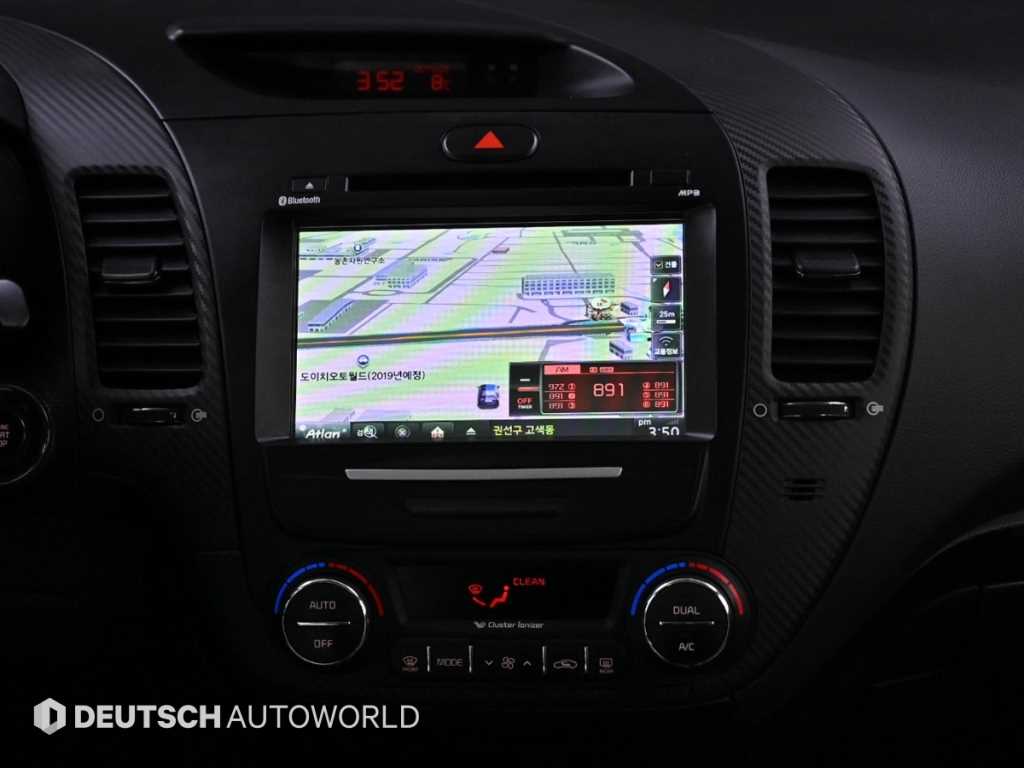 KIA K3 2014 Blanco - Importación desde Corea - HF Imports Iquique - Foto 14