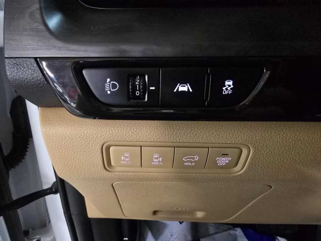 KIA Carnival 2023 the color of pearl - Importación desde Corea - HF Imports Iquique - Foto 16